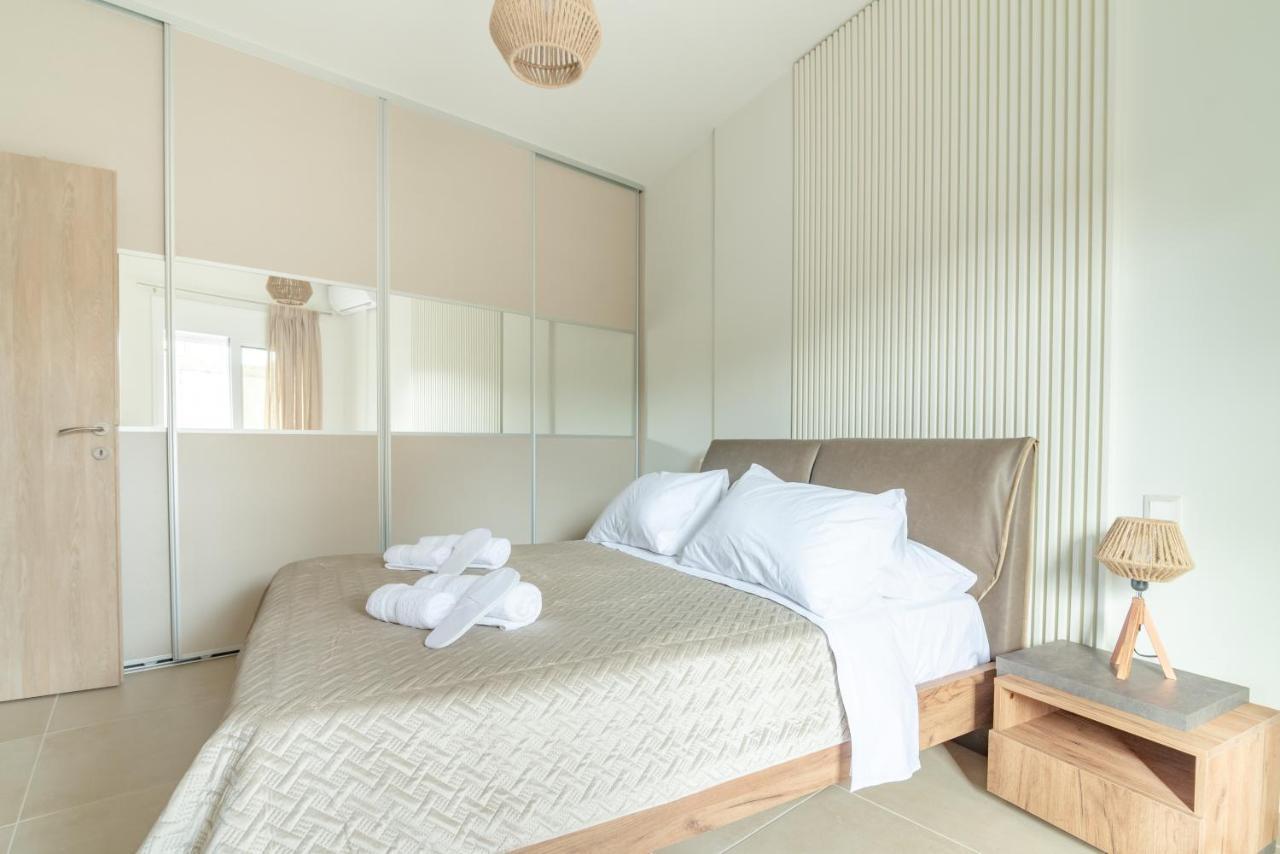 Christina's Cozy Near The Airport Appartement *